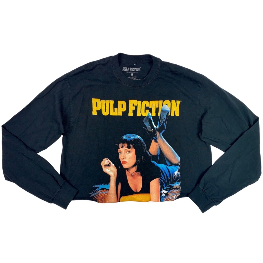 Pulp Fiction Graphic Black Long Sleeve Crop Top